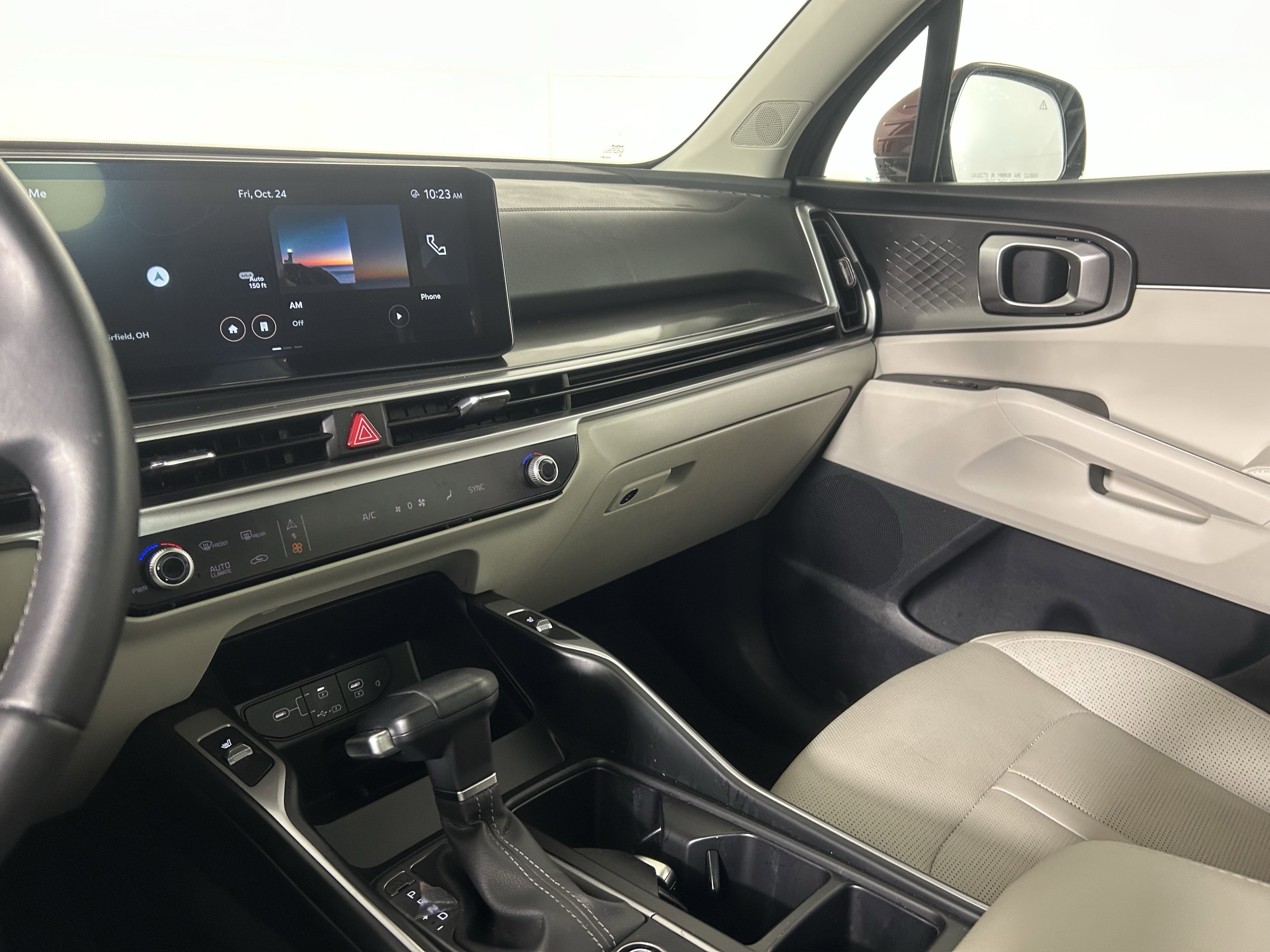 Used 2025 Kia Sorento S w/ Panoramic Sunroof Package image 36