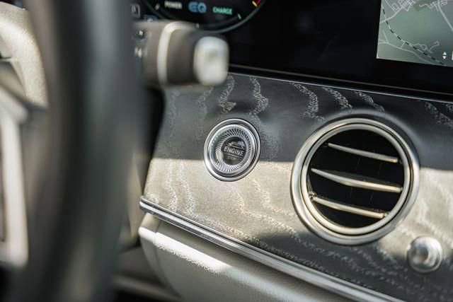 Used 2021 Mercedes-Benz E 450 4MATIC Sedan image 23