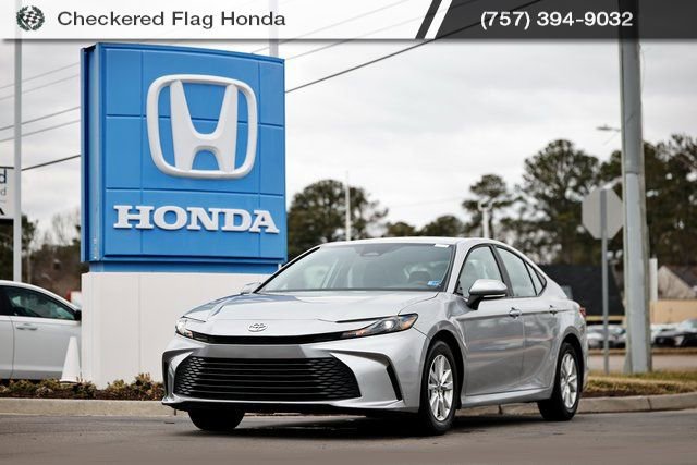 Used 2025 Toyota Camry LE
