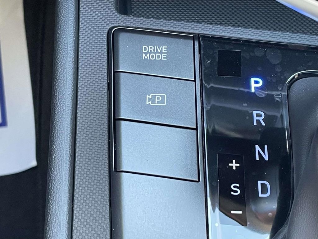 New 2026 Hyundai Elantra Sport image 29