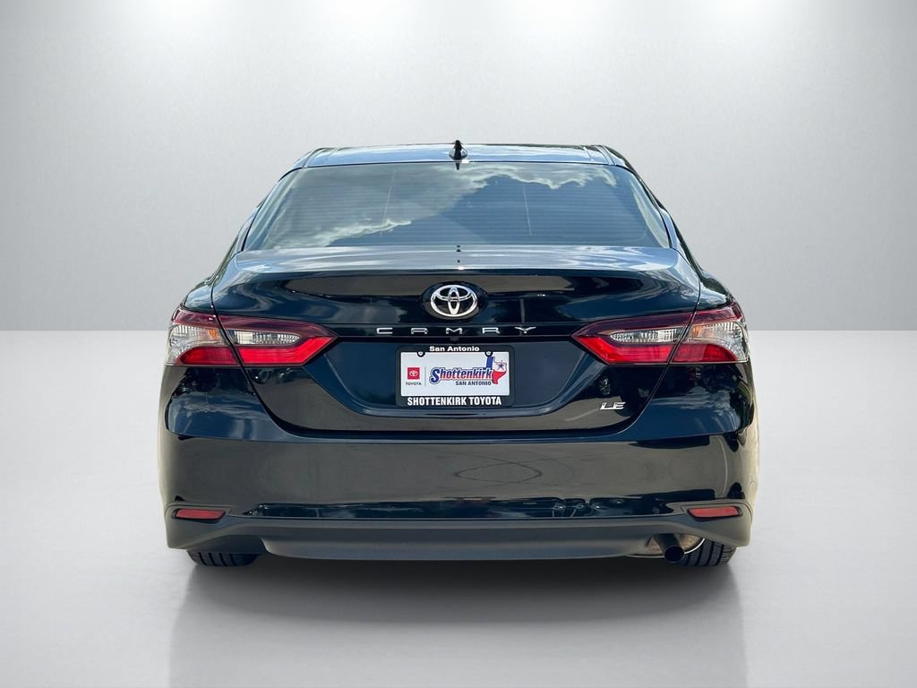 Used 2024 Toyota Camry LE FWD image 6