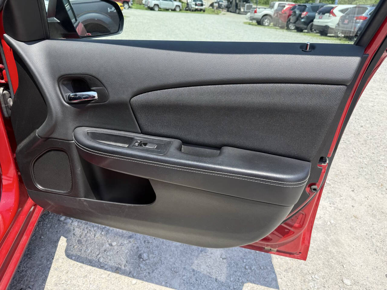 Used 2014 Dodge Avenger SE w/ Rallye Appearance Group FWD image 26