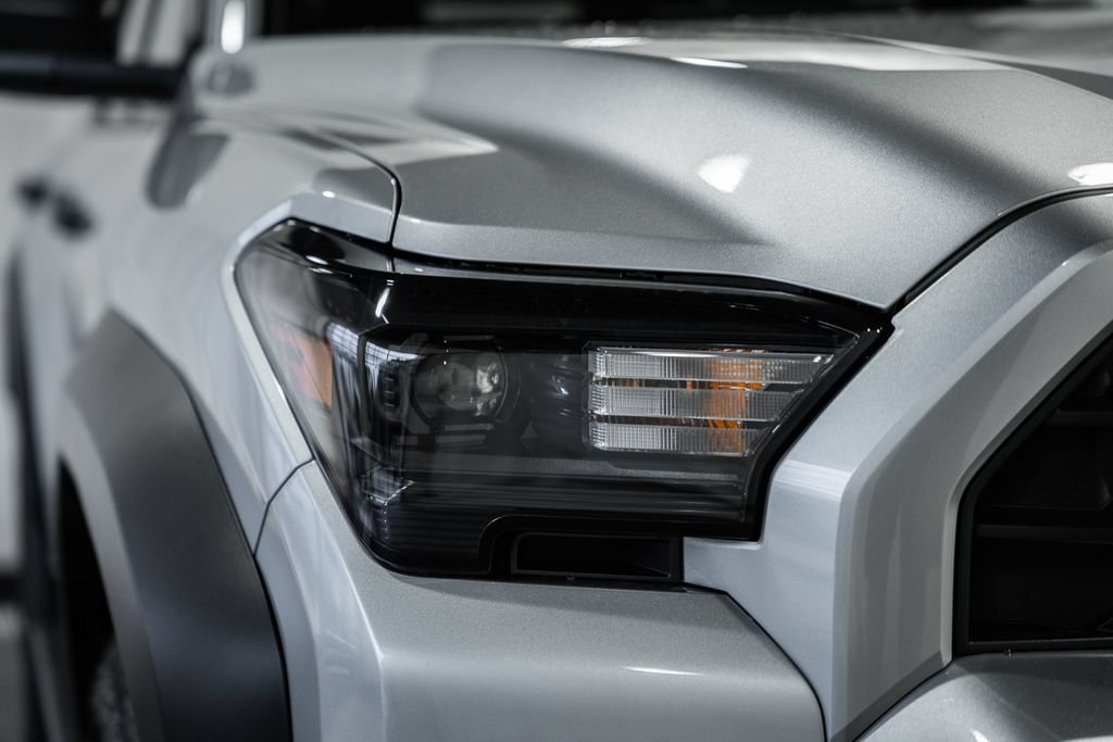 New 2026 Toyota 4Runner TRD Off-Road Premium AWD/4WD image 9
