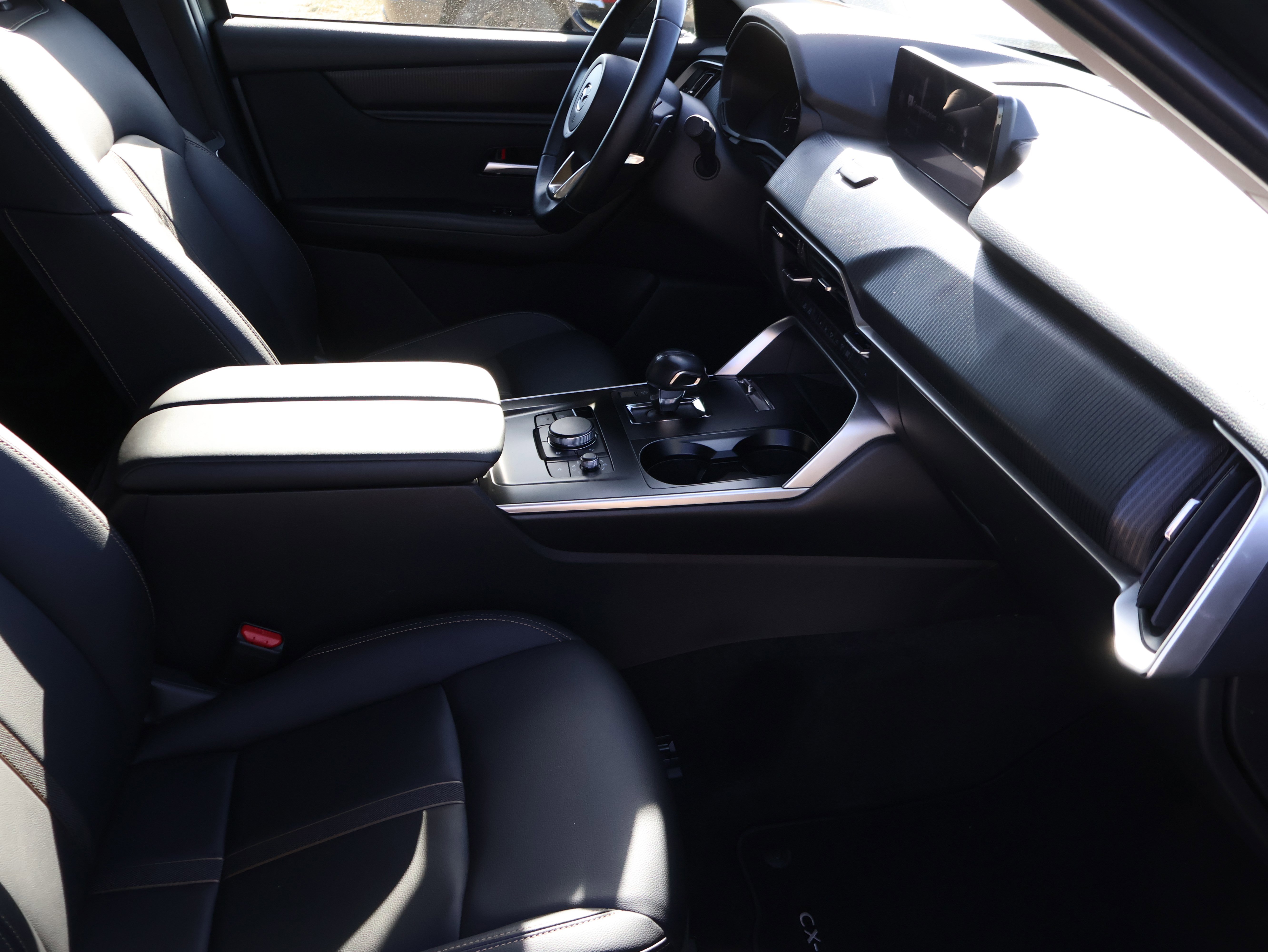 Certified 2025 MAZDA CX-90 3.3 Turbo w/ Select Package image 11