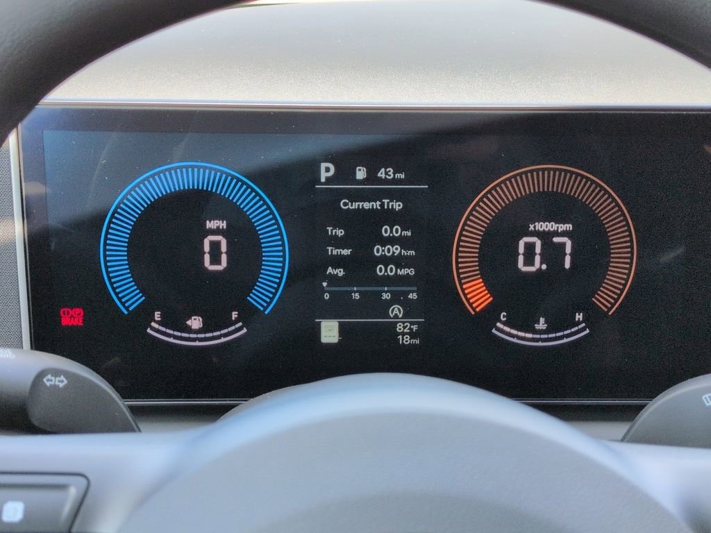 New 2026 Hyundai Tucson SEL image 18