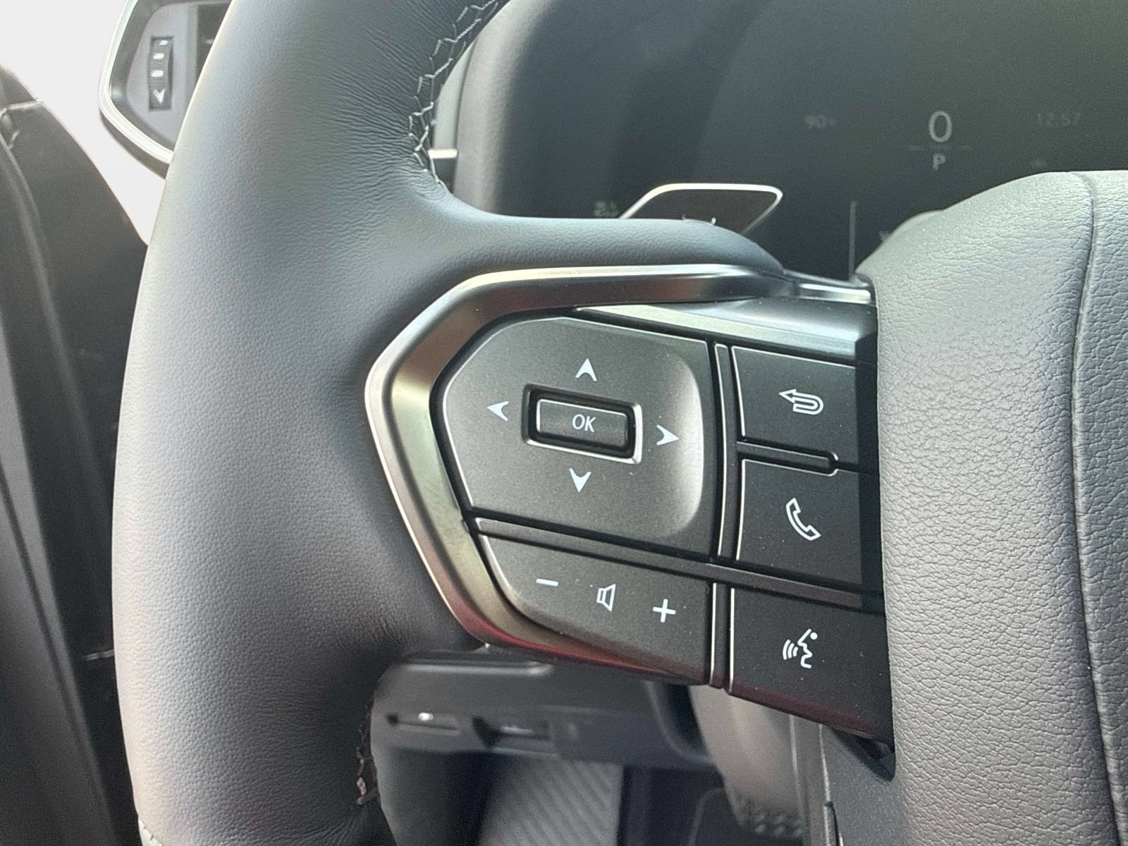New 2026 Lexus LX 700h Luxury w/ Accessory Package (Z1) AWD/4WD image 22