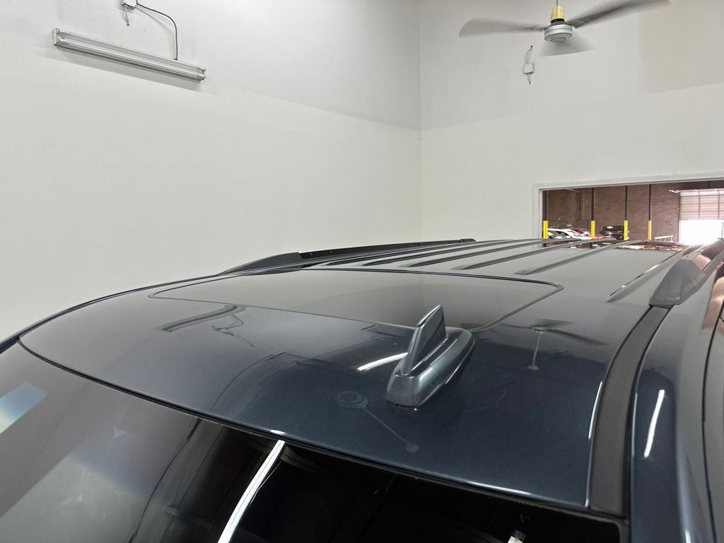 Used 2019 GMC Yukon SLT w/ Graphite Performance Edition RWD image 30