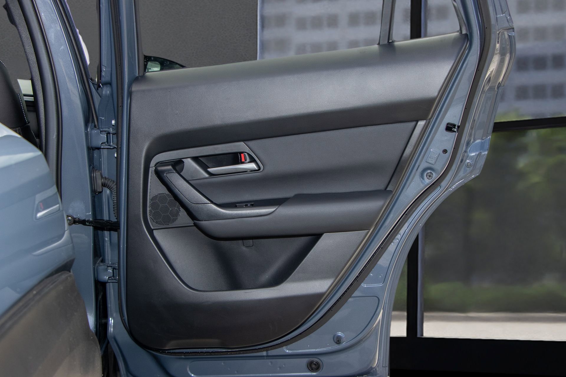 New 2025 MAZDA CX-50 AWD 2.5 S w/ Cargo Package image 34