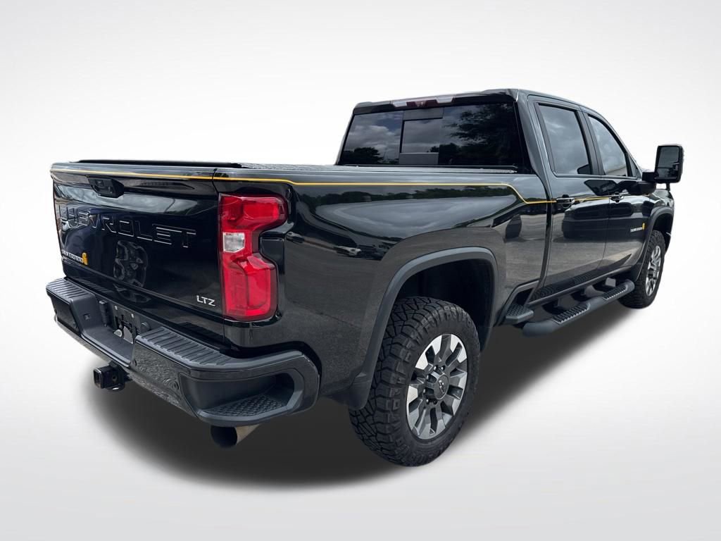 Used 2021 Chevrolet Silverado 2500 LTZ w/ Carhartt Edition AWD/4WD image 2