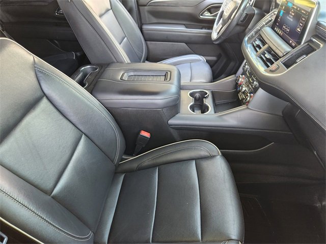 Used 2021 GMC Yukon SLT w/ SLT Premium Package image 14
