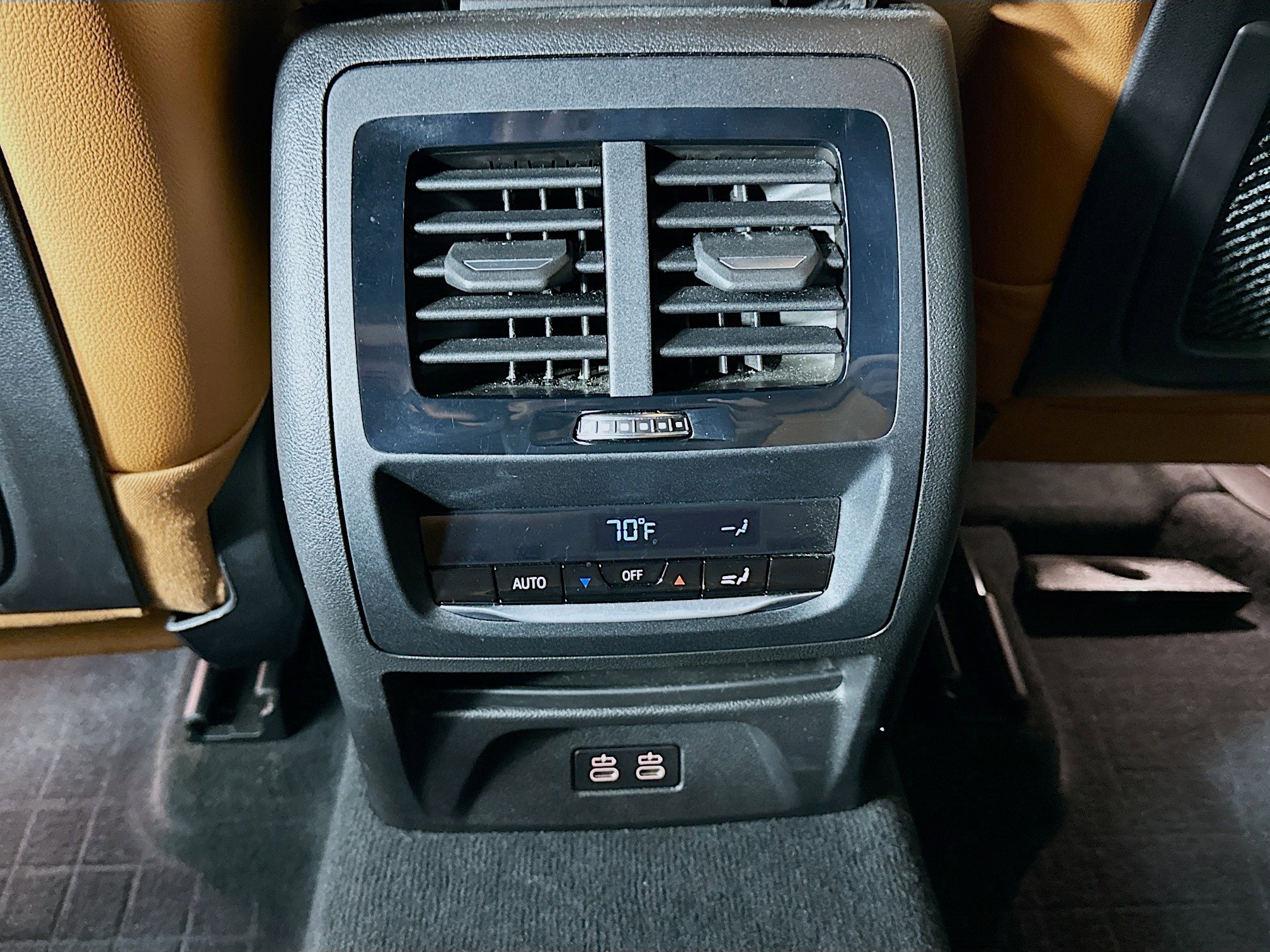 Used 2022 BMW X4 M40i w/ Parking Assistance Package image 33