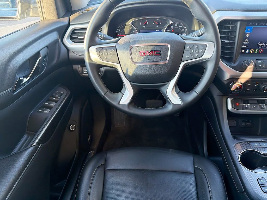 Used 2023 GMC Acadia SLT image 18