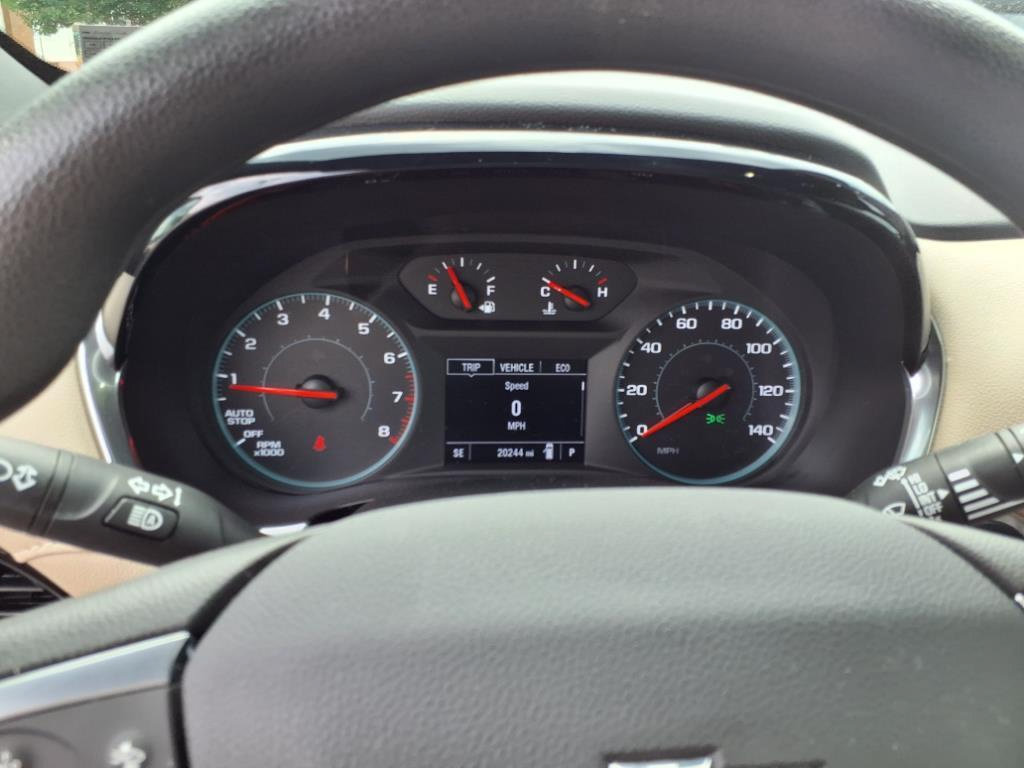 Used 2023 Chevrolet Traverse LS AWD/4WD image 13