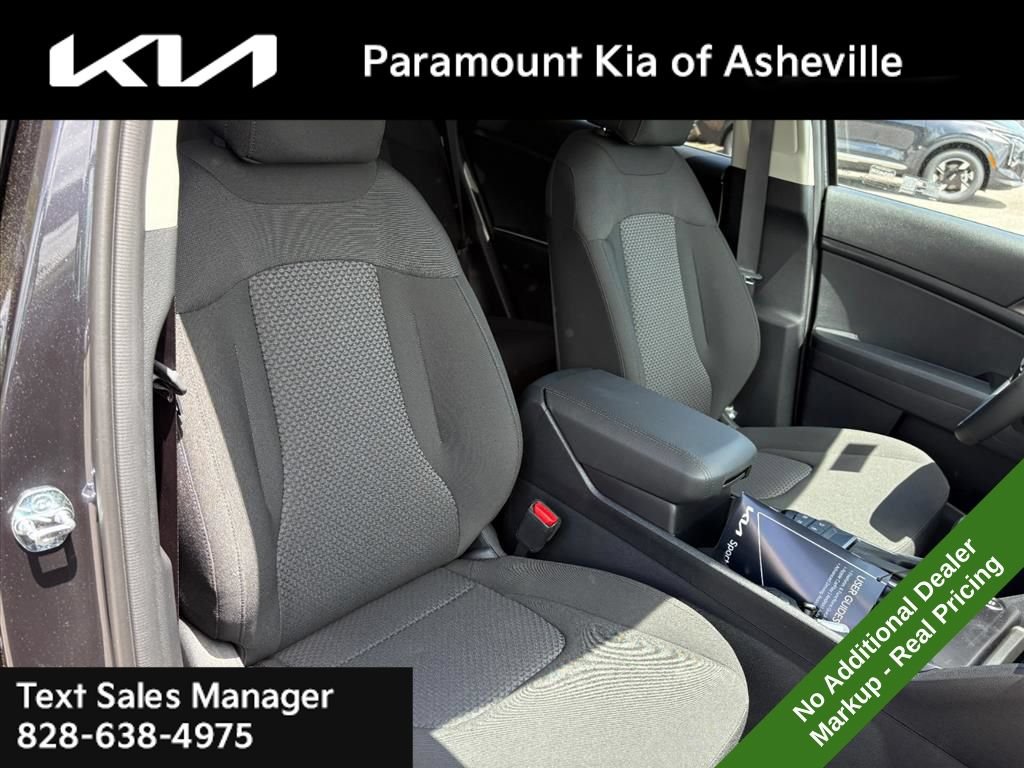 New 2026 Kia Sportage LX w/ LX Convenience Package AWD/4WD image 20
