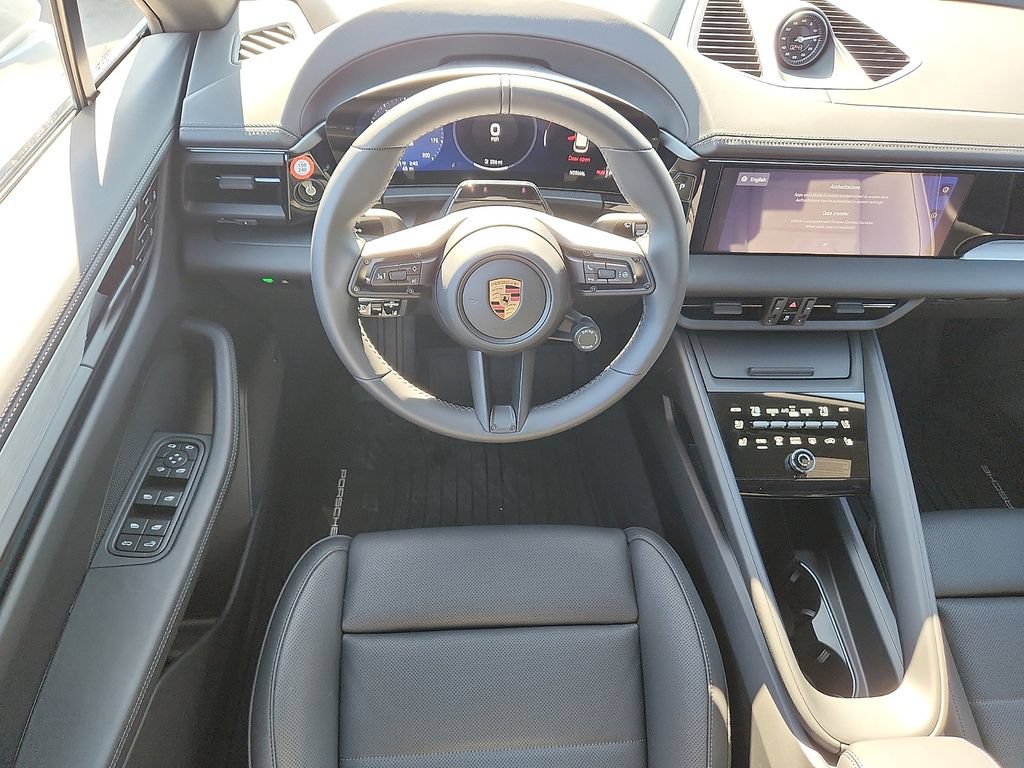 New 2026 Porsche Macan 4S Electric AWD/4WD image 12
