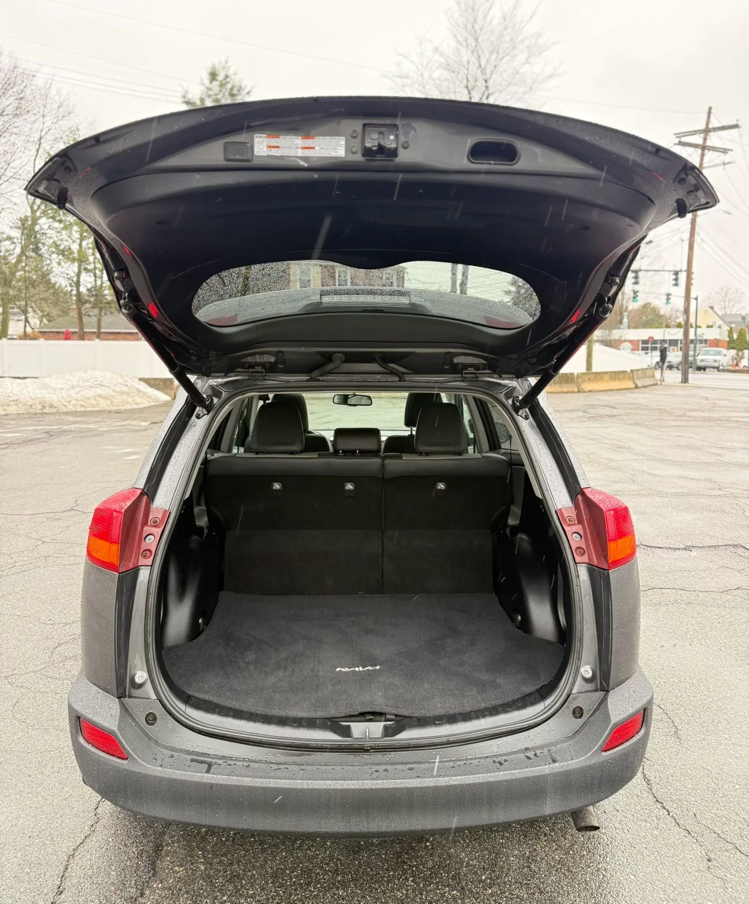 Used 2015 Toyota RAV4 Limited image 8