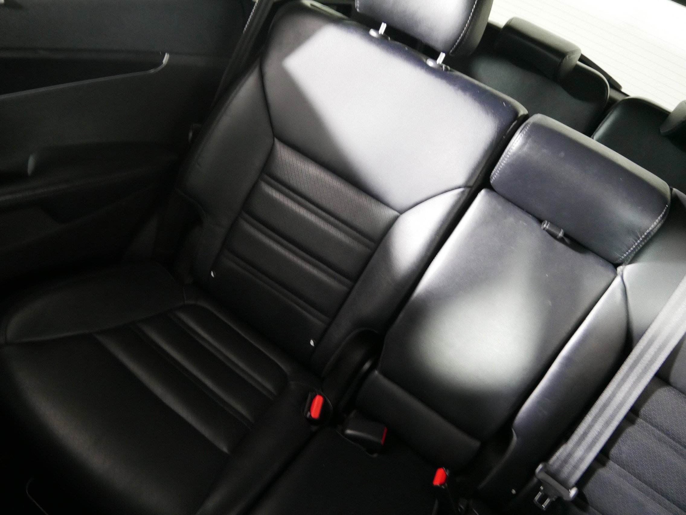 Used 2017 Kia Sorento EX w/ EX Advanced Touring Package image 12