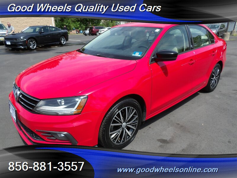 Used 2018 Volkswagen Jetta Wolfsburg Edition FWD image 1
