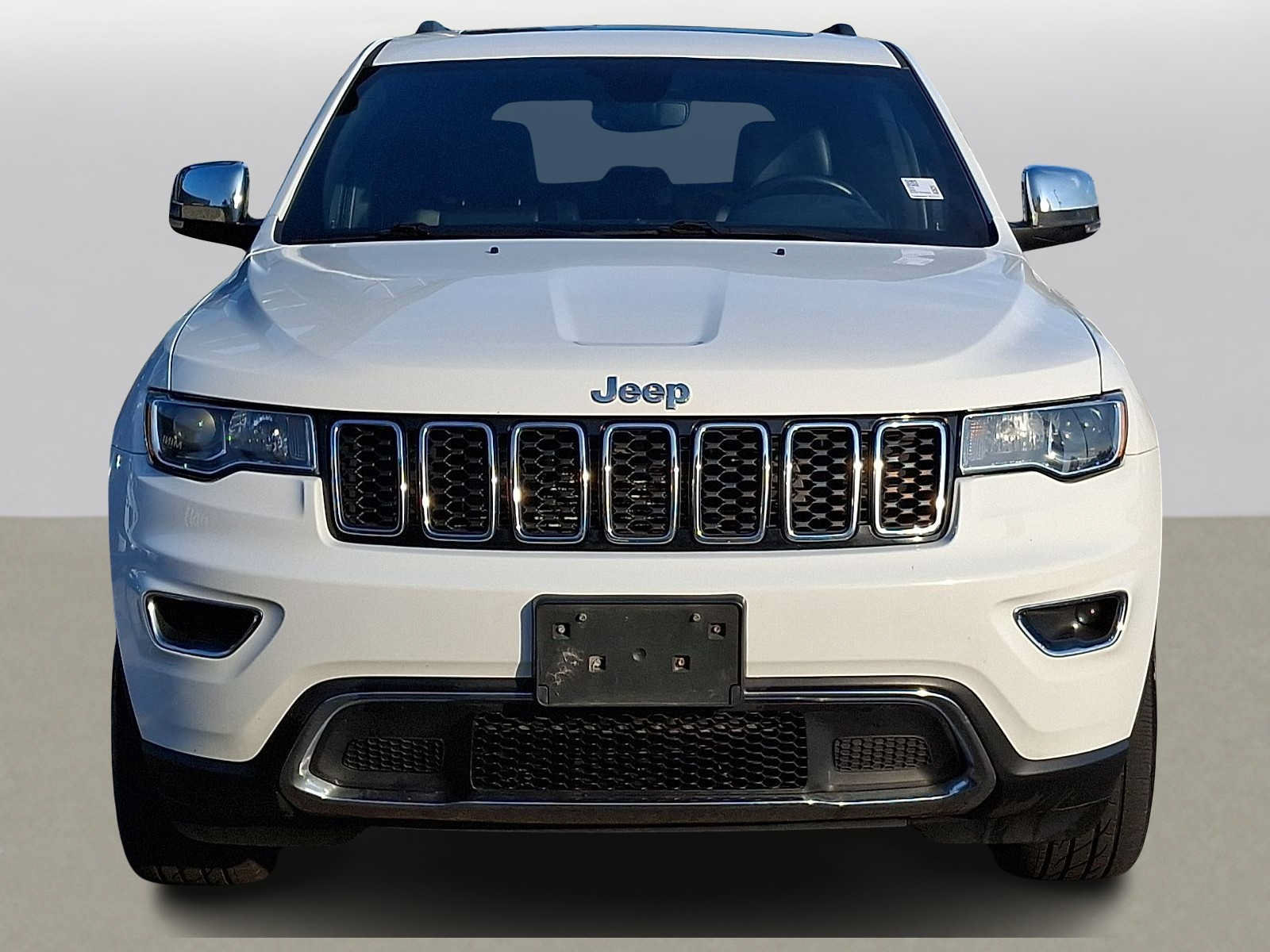 Used 2020 Jeep Grand Cherokee Limited AWD/4WD image 2