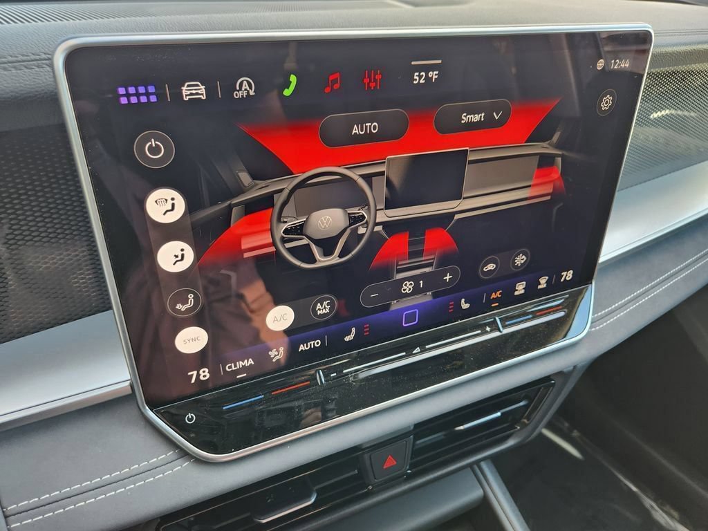 New 2026 Volkswagen Tiguan SE AWD/4WD image 9