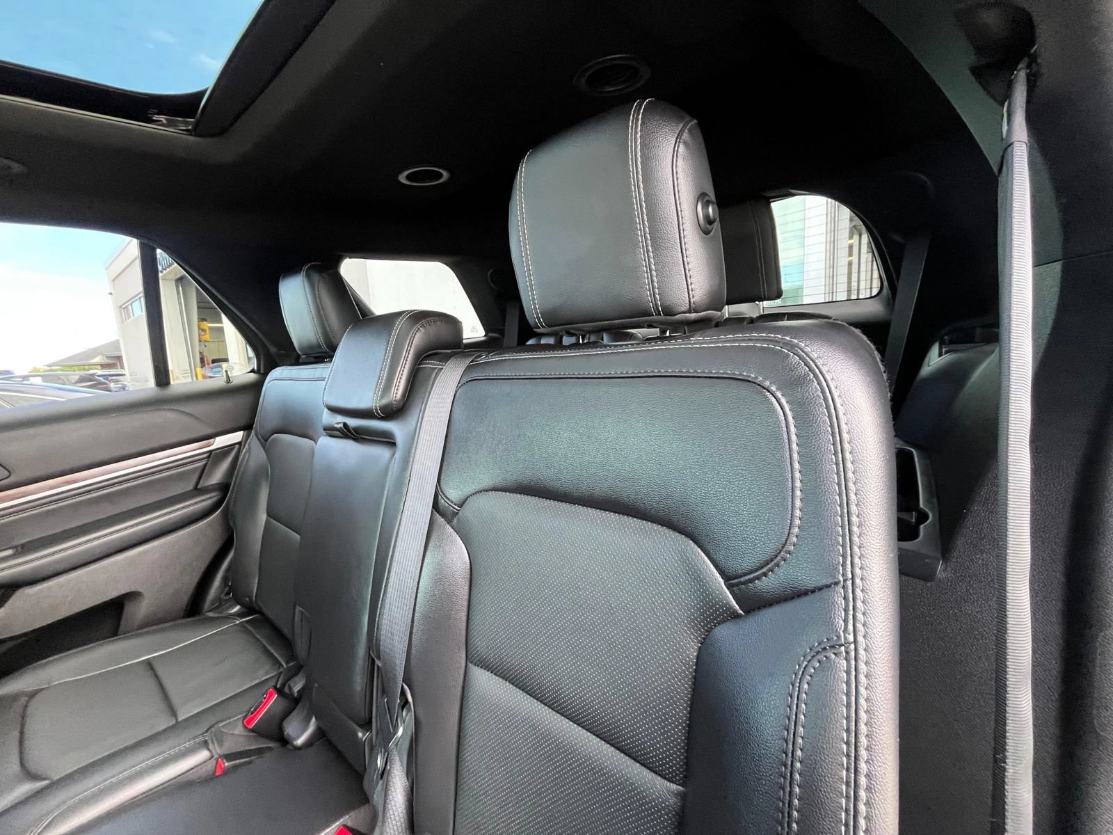 Used 2017 Ford Explorer Limited w/ Equipment Group 301A AWD/4WD image 35