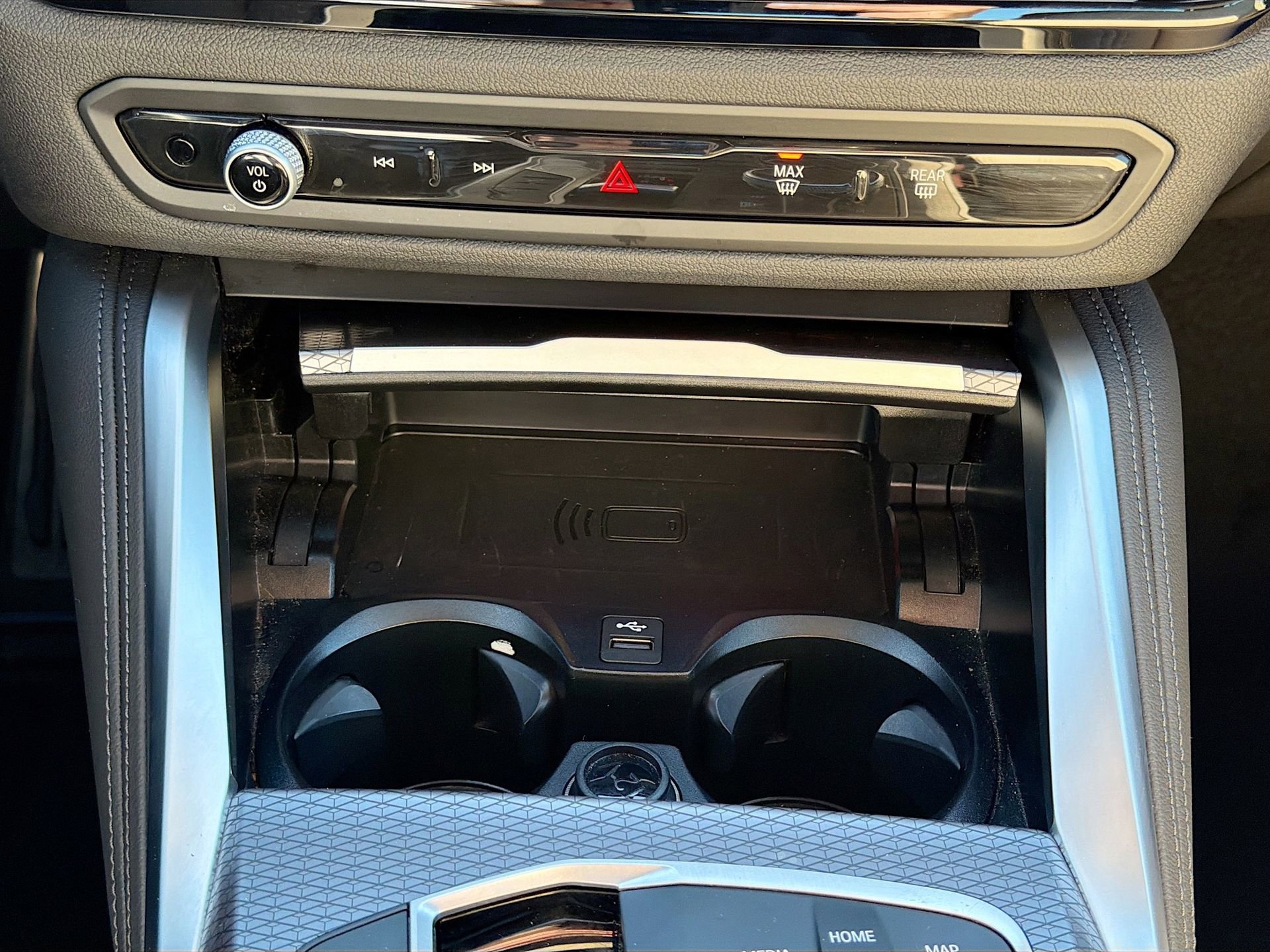 Used 2025 BMW M240i xDrive Coupe image 33