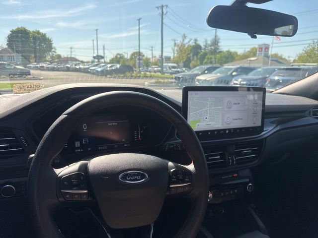 Used 2023 Ford Escape ST-Line w/ Tech Pack #1 AWD/4WD image 21