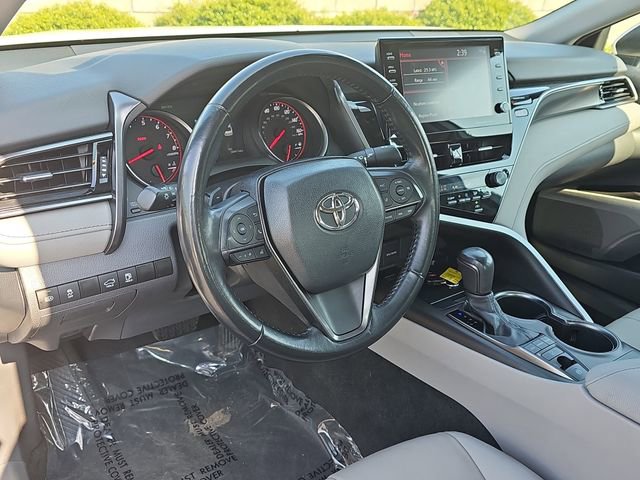Used 2023 Toyota Camry XSE image 15