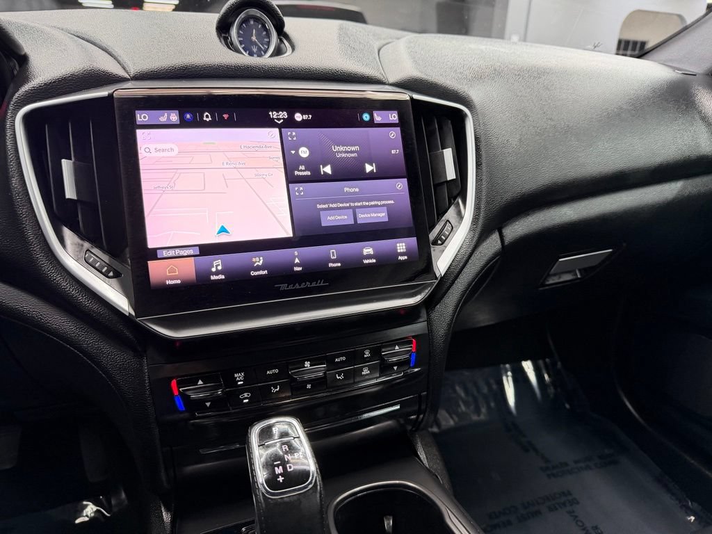 Used 2021 Maserati Ghibli RWD image 25