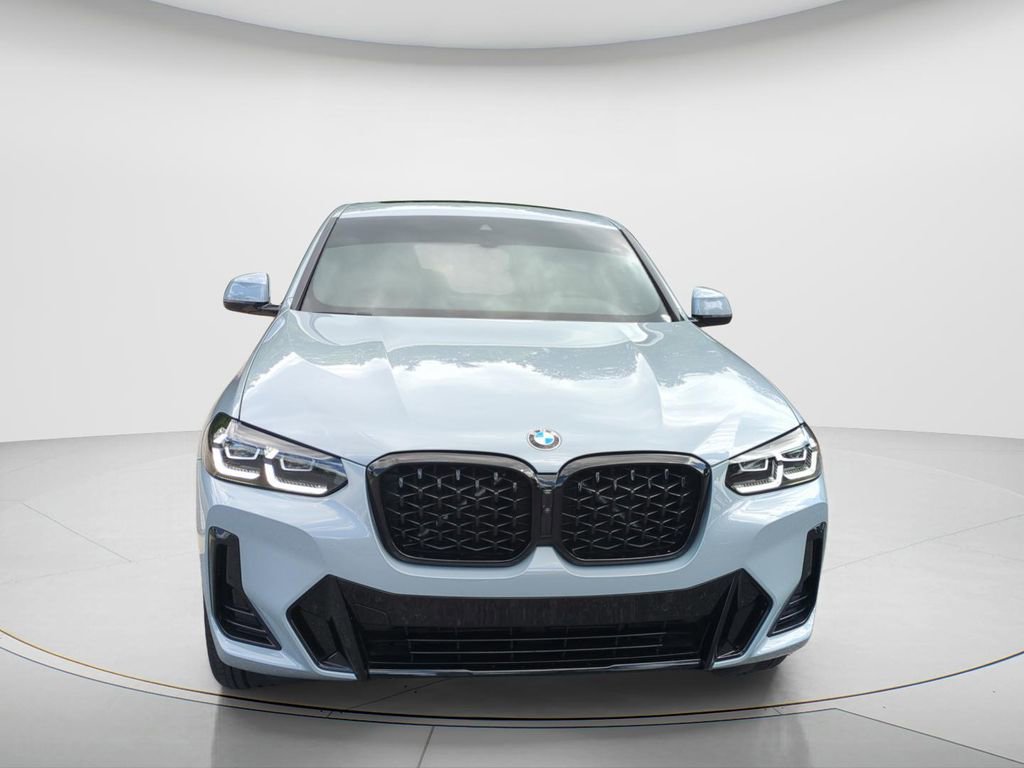 Certified 2024 BMW X4 xDrive30i w/ Premium Package AWD/4WD image 16