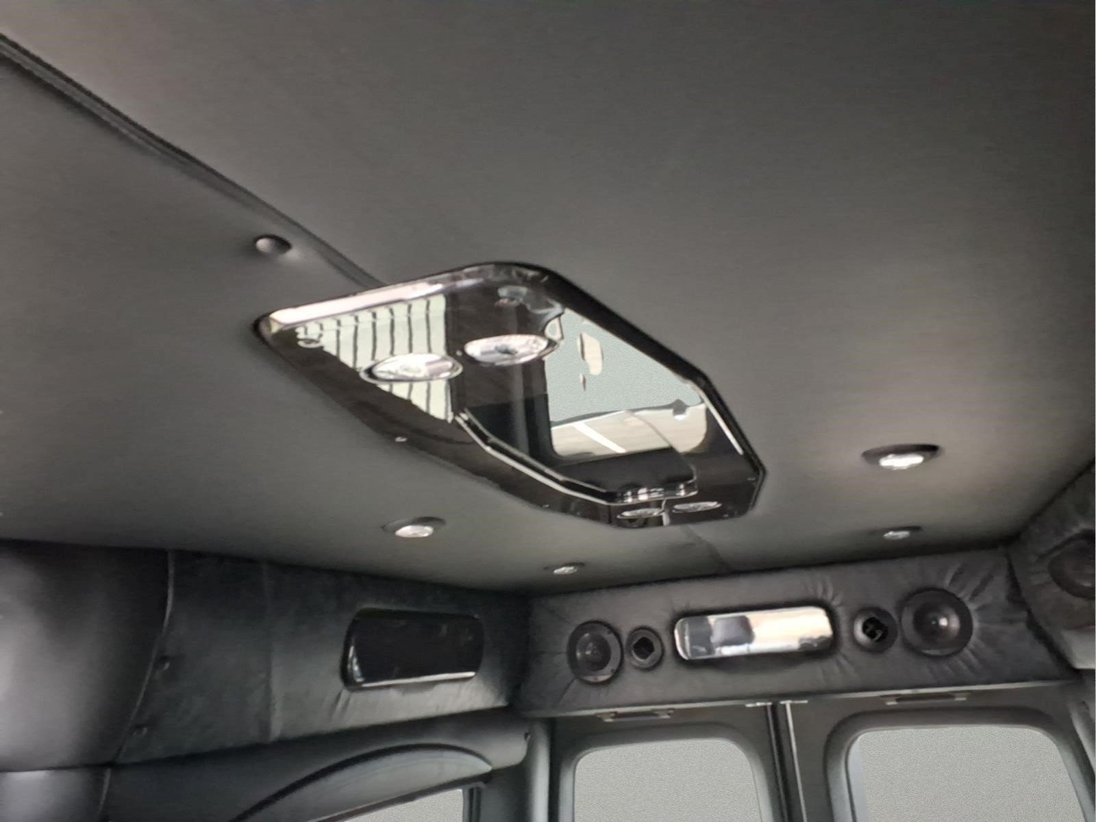 Used 2023 Mercedes-Benz Sprinter 2500 image 16
