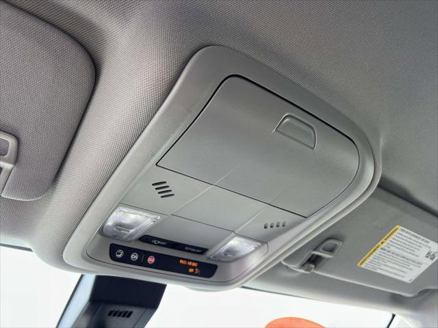 Used 2022 Chevrolet Equinox LT image 33