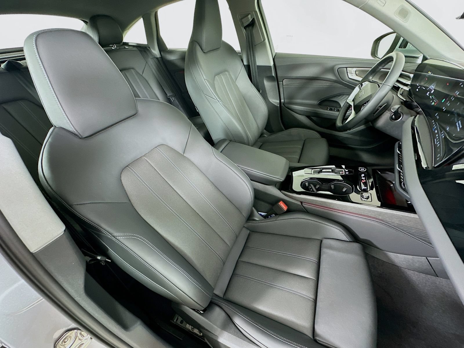 New 2025 Audi A5 2.0T Premium AWD/4WD image 44