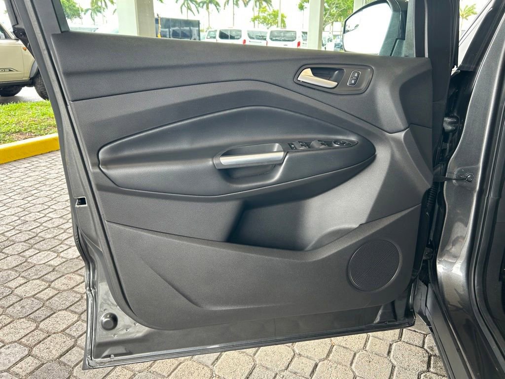 Used 2019 Ford Escape SE AWD/4WD image 35