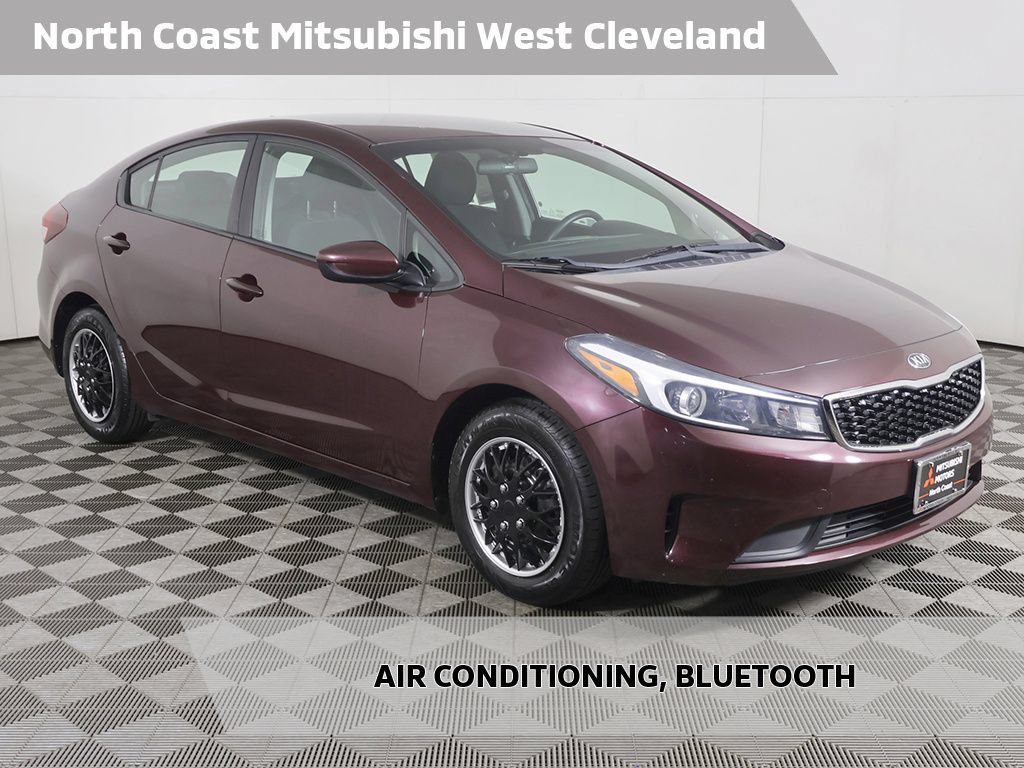 Used 2018 Kia Forte LX FWD image 1