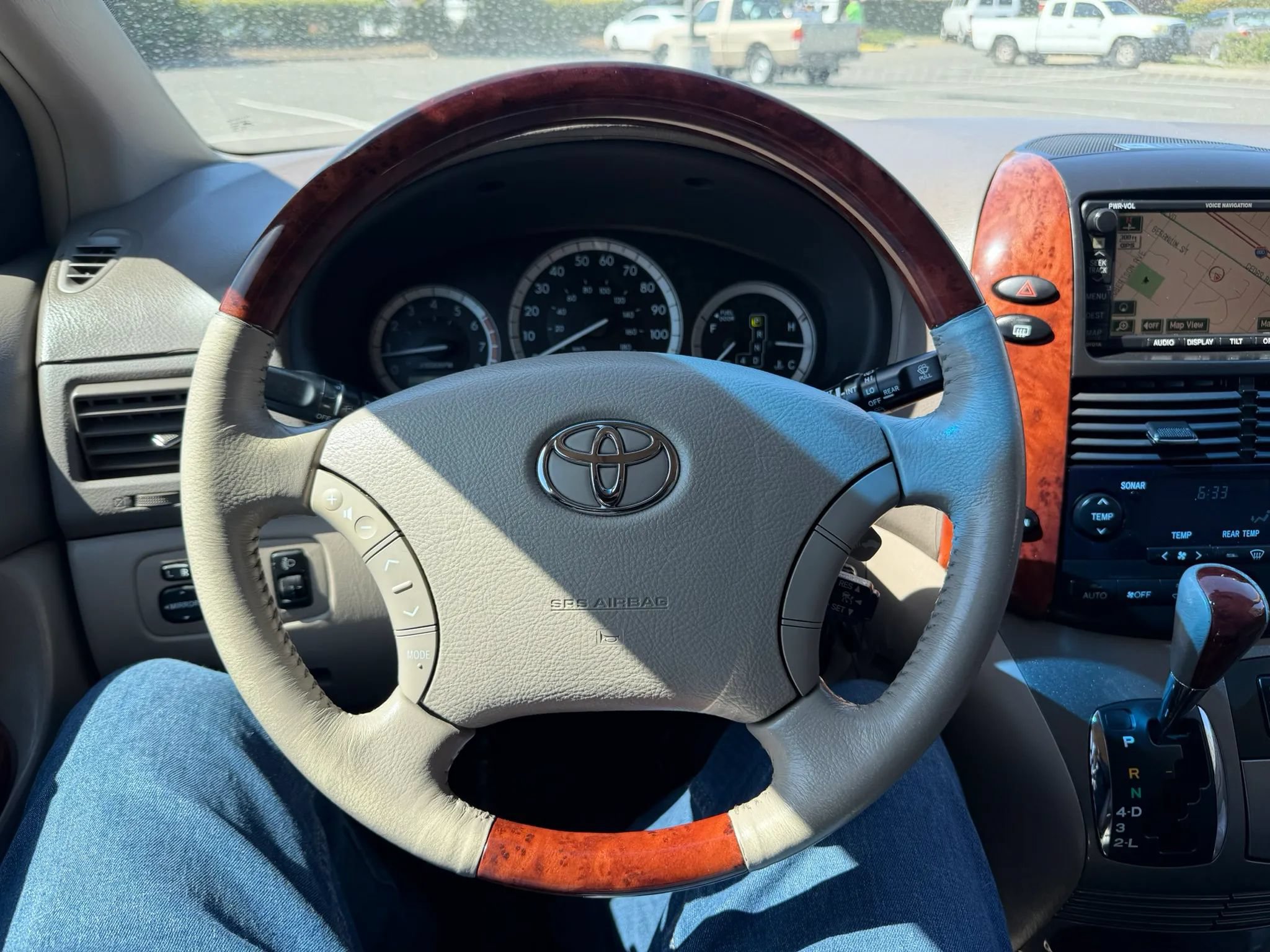 Used 2005 Toyota Sienna XLE Limited w/ XLE Limited Pkg 2 AWD/4WD image 10