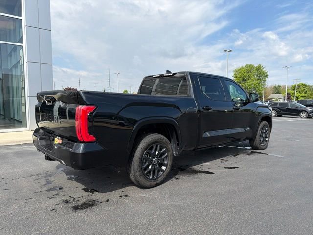 Used 2024 Toyota Tundra Platinum AWD/4WD image 6