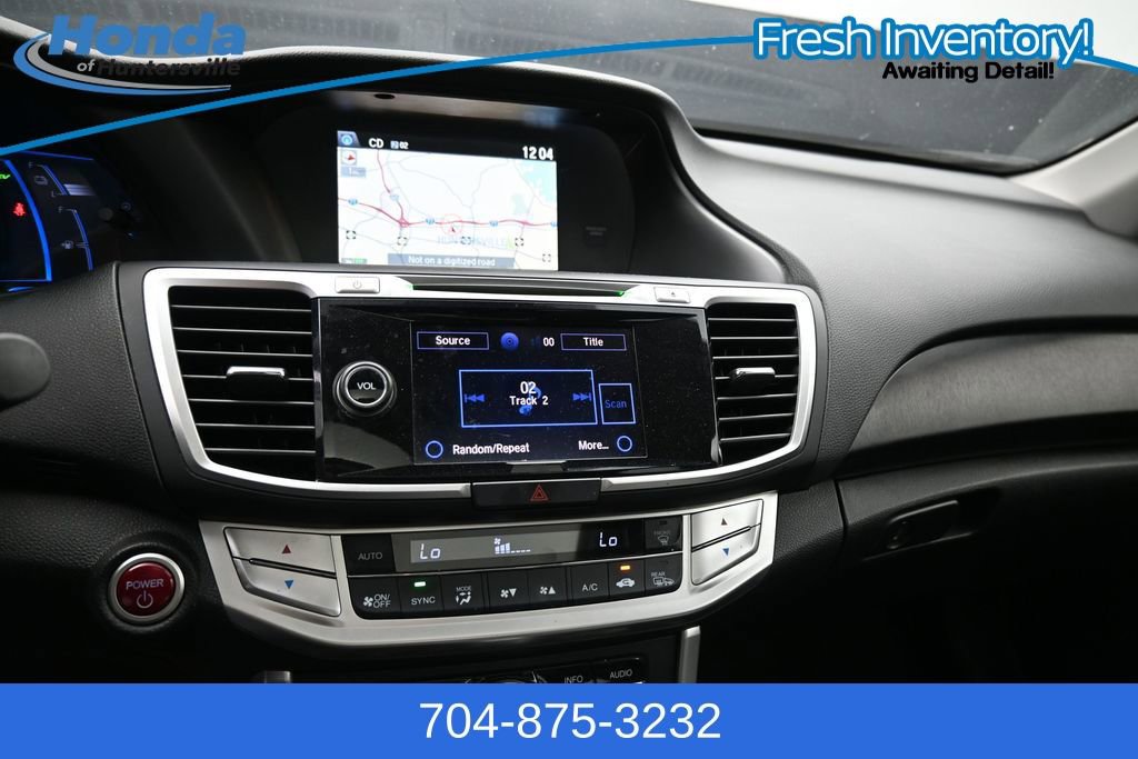 Used 2015 Honda Accord Touring image 13