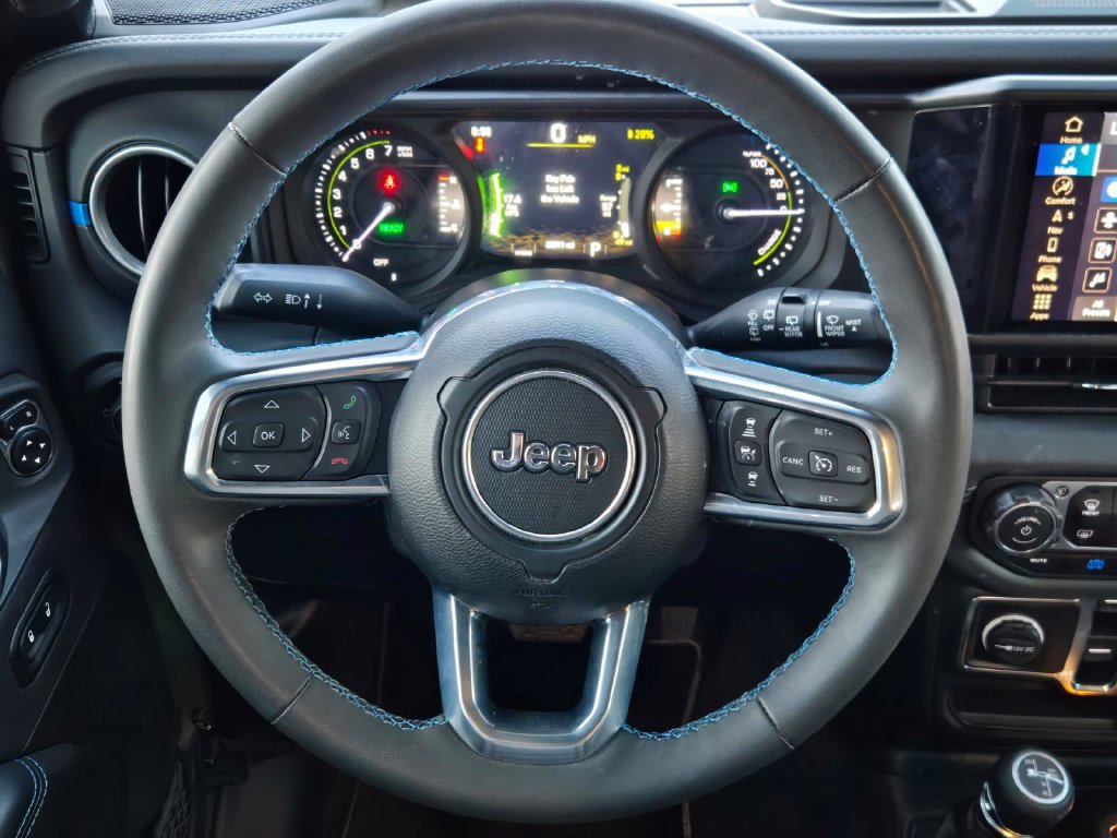 Used 2024 Jeep Wrangler High Altitude AWD/4WD image 14