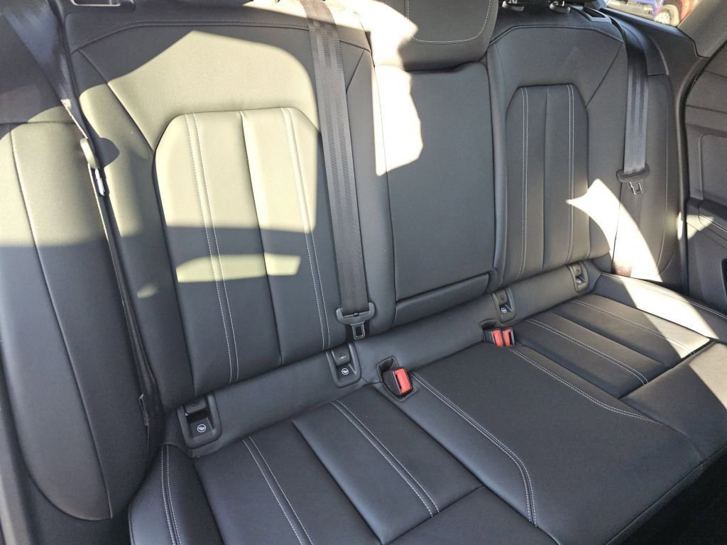 Used 2023 Audi Q4 e-tron Premium w/ Convenience Package image 28