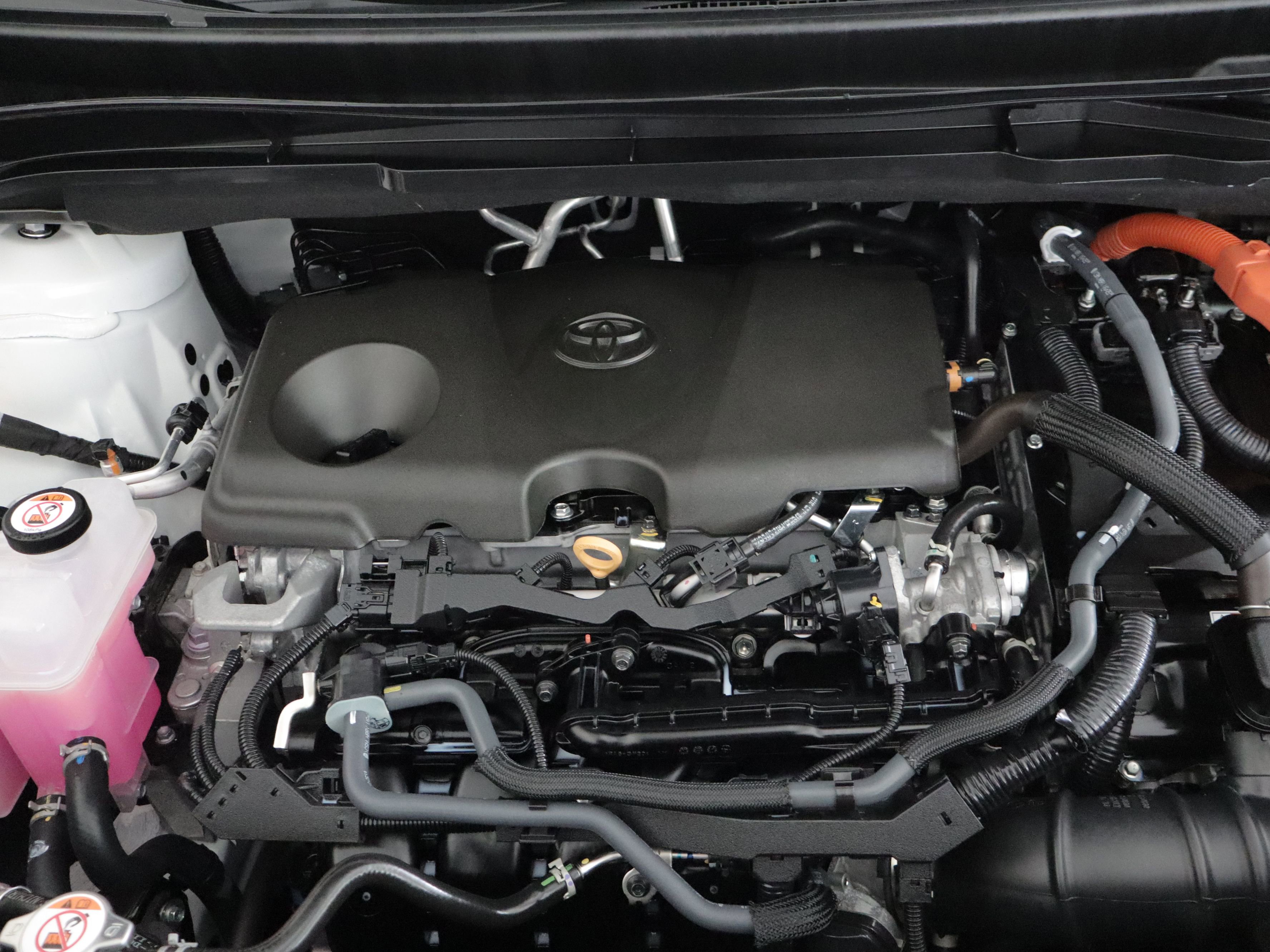 Used 2025 Toyota Sienna LE image 27