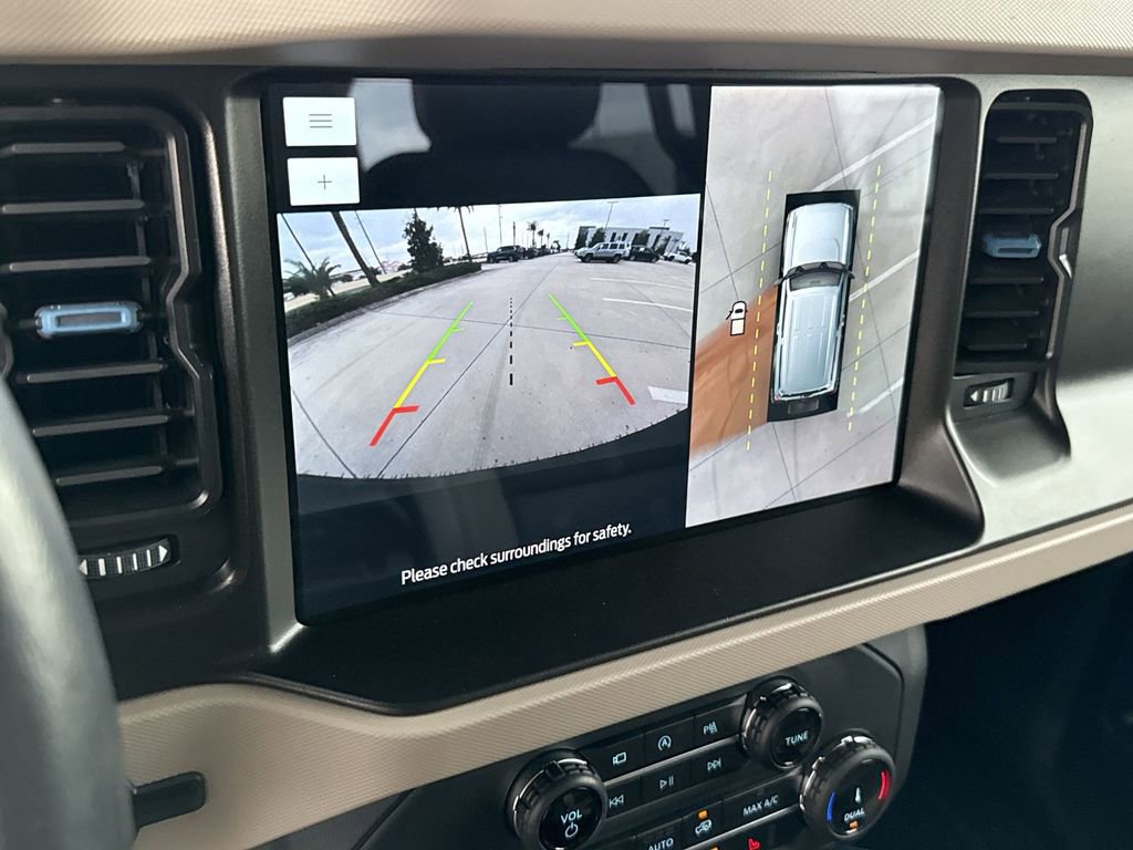 Used 2022 Ford Bronco Wildtrak image 24