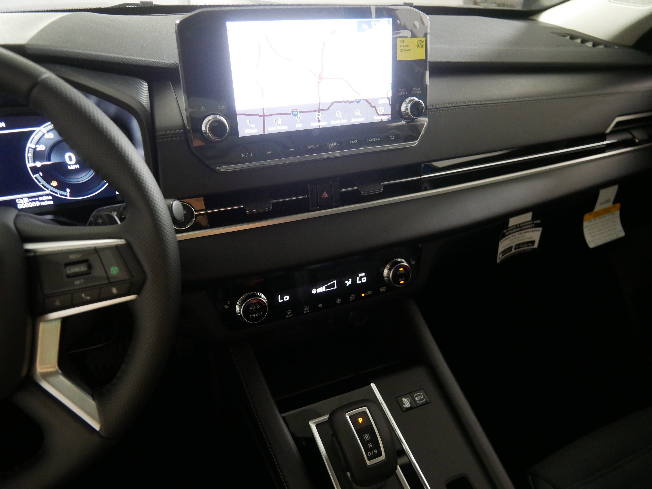 New 2025 Mitsubishi Outlander SE image 5