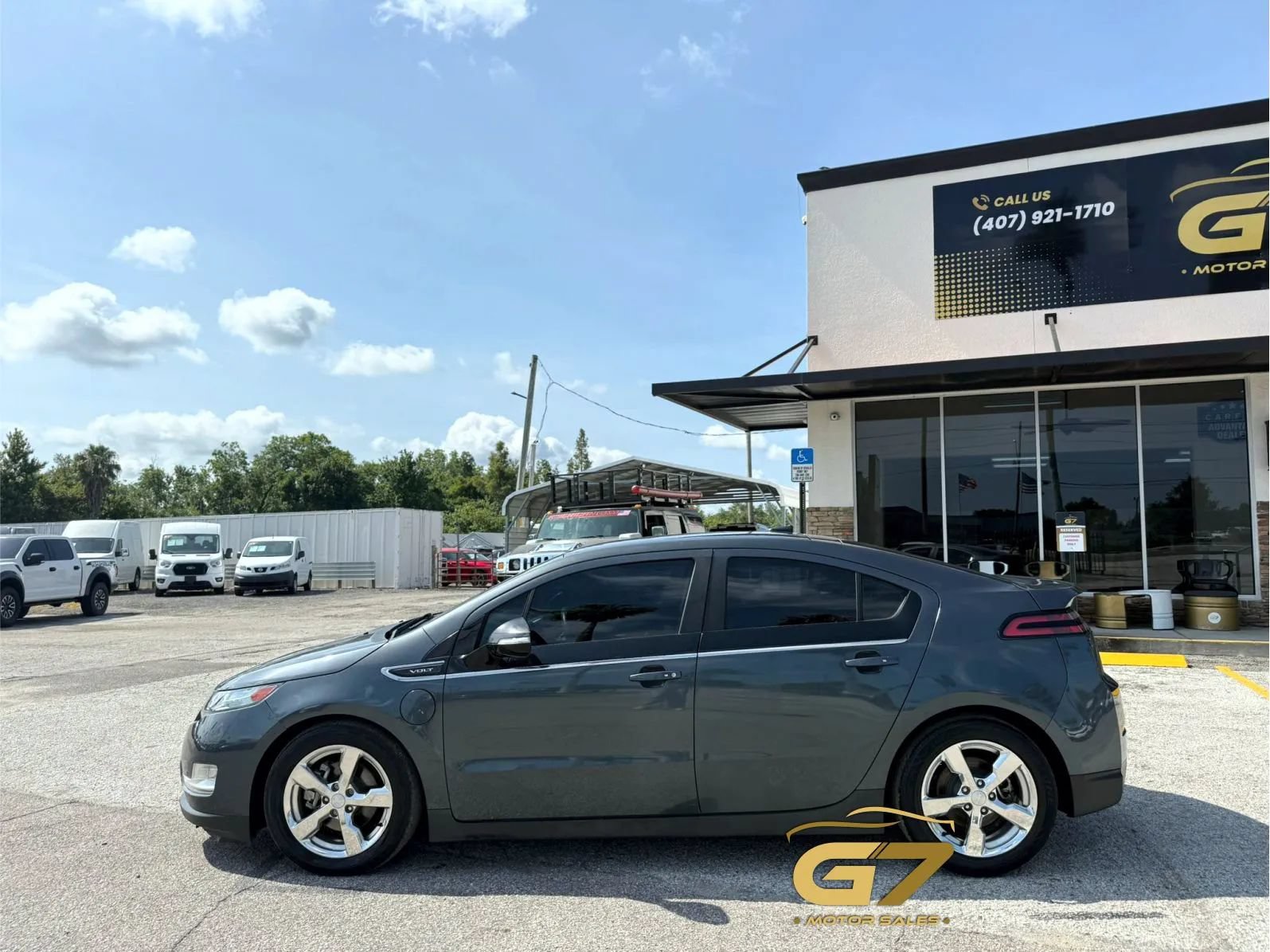 Used 2013 Chevrolet Volt Premium w/ Premium Trim Package FWD image 6