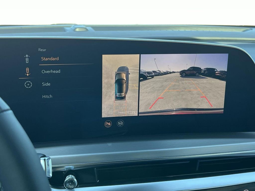 New 2025 Cadillac Lyriq Sport image 20