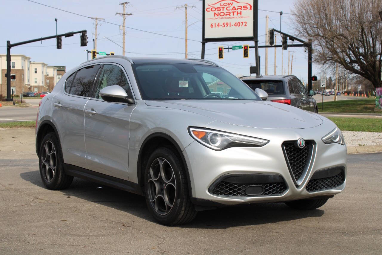 Used 2018 Alfa Romeo Stelvio Sport w/ Cold Weather Package image 8
