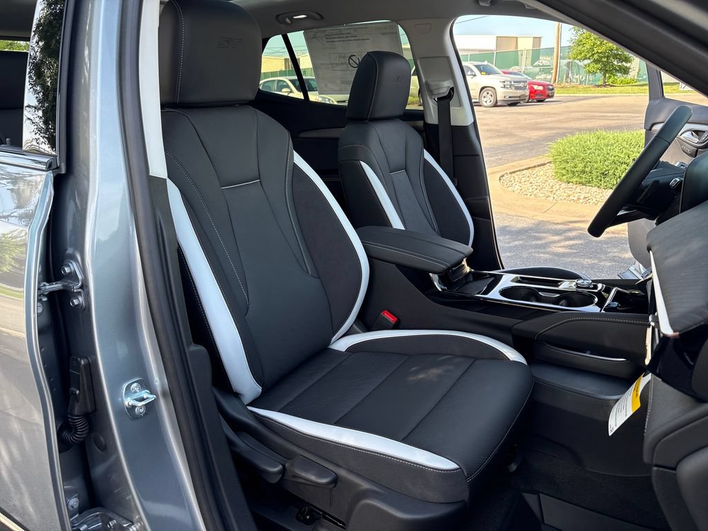 New 2026 Buick Envision Sport Touring AWD/4WD image 46