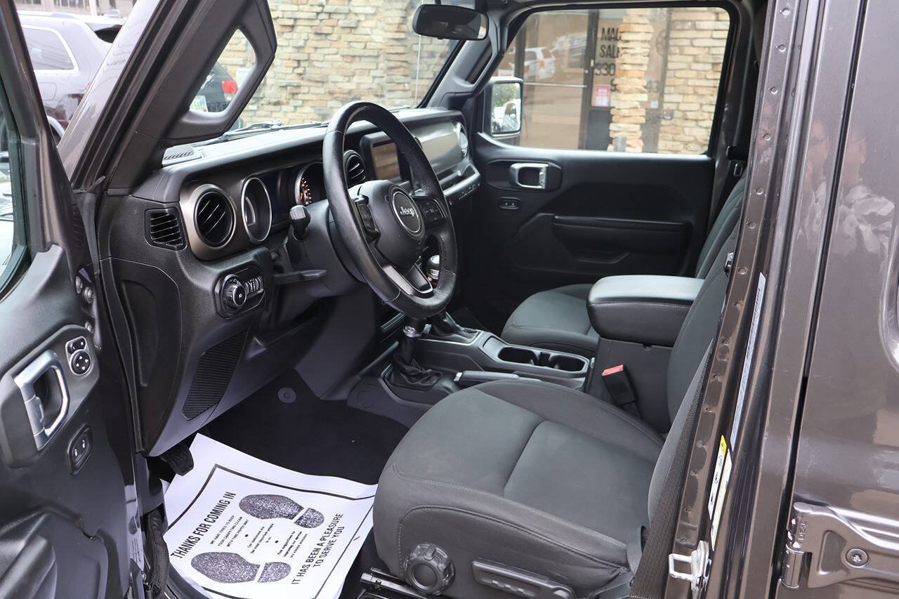 Used 2018 Jeep Wrangler Unlimited Sport S AWD/4WD image 20