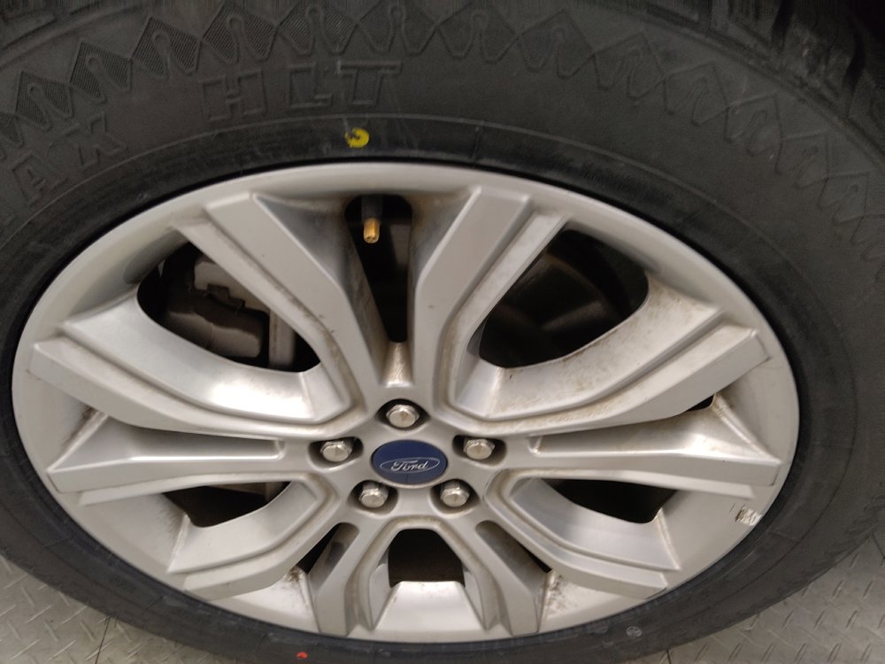 Used 2022 Ford Edge Titanium image 31