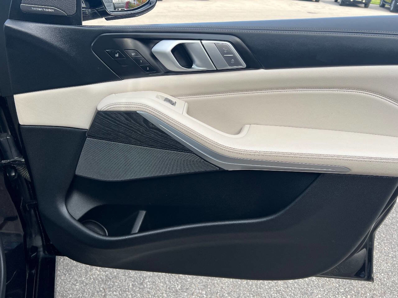 Used 2019 BMW X7 xDrive40i w/ Premium Package image 24